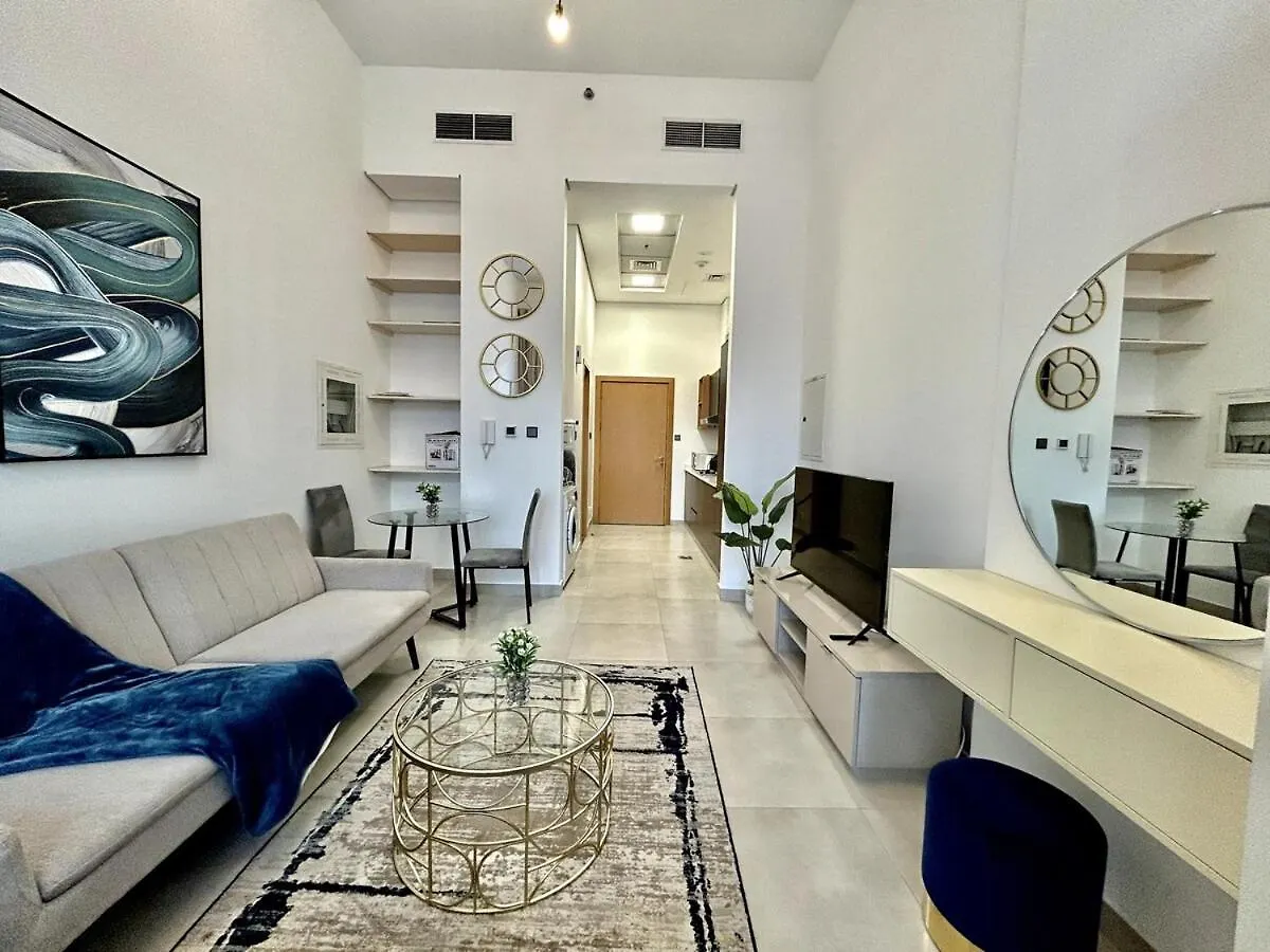 Homes2Retreat - Stylish Studio Gym & Pool, Jvc Dubai 0*,  United Arab Emirates